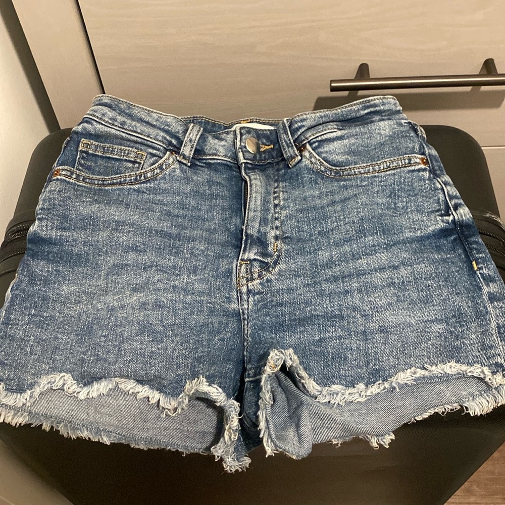 H&M denim shorts